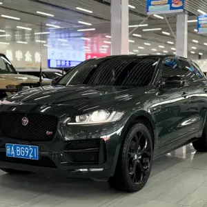 Jaguar F-PACE 2017 из Китая