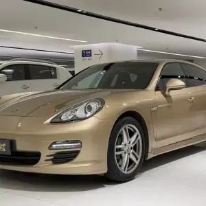 Porsche Panamera 2011 из Китая