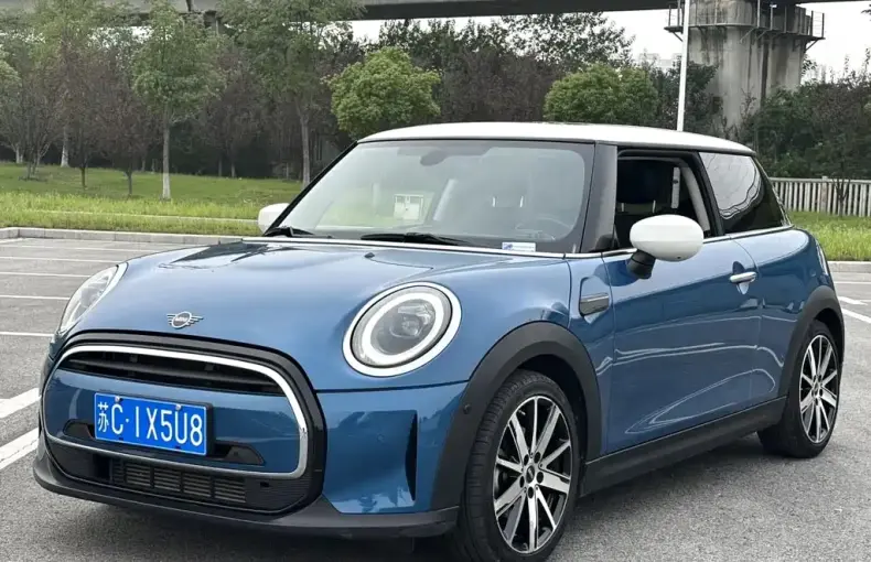 MINI Mini 2022 из Китая