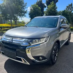 Mitsubishi Outlander 2020 из Китая