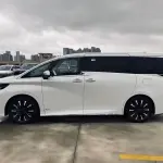 Toyota Vellfire из Китая