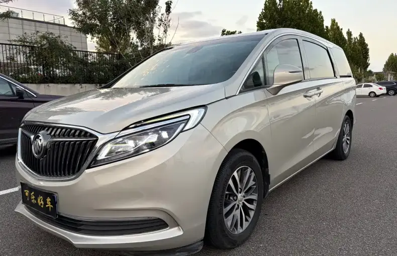 Buick GL8 2019 из Китая