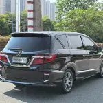 Honda Elysion 2020 из Китая