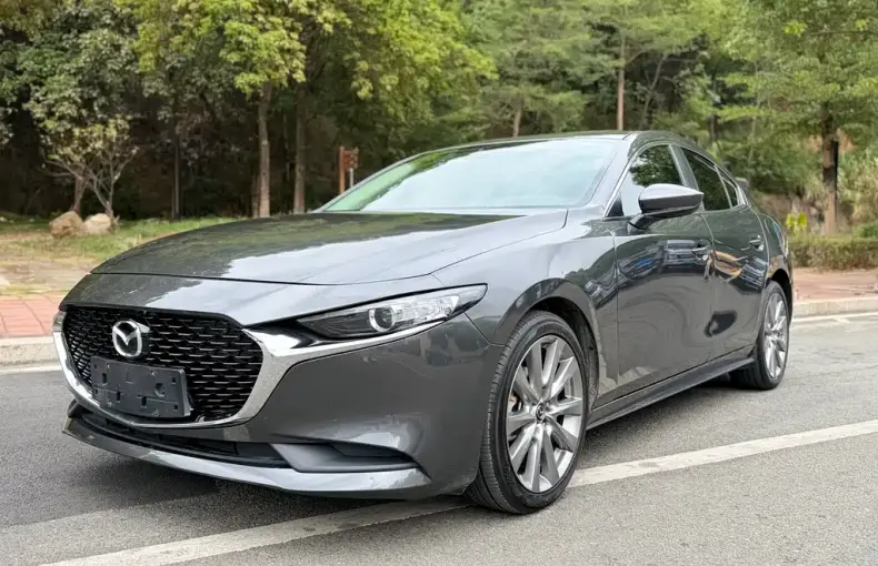 Mazda 3 Axela 2022 из Китая