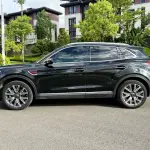 Hongqi Hongqi HS5 2023 224 л.с. — лот 56845937 из Китая