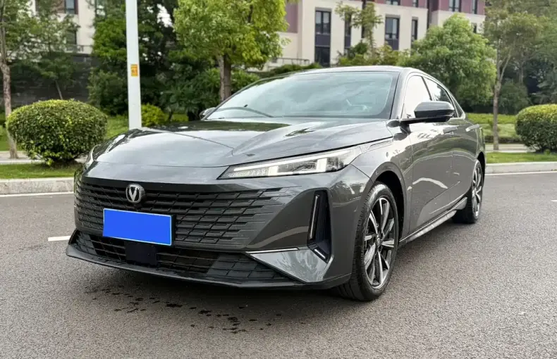 Changan Yida 2023 из Китая