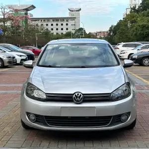 Volkswagen Golf 2010 из Китая