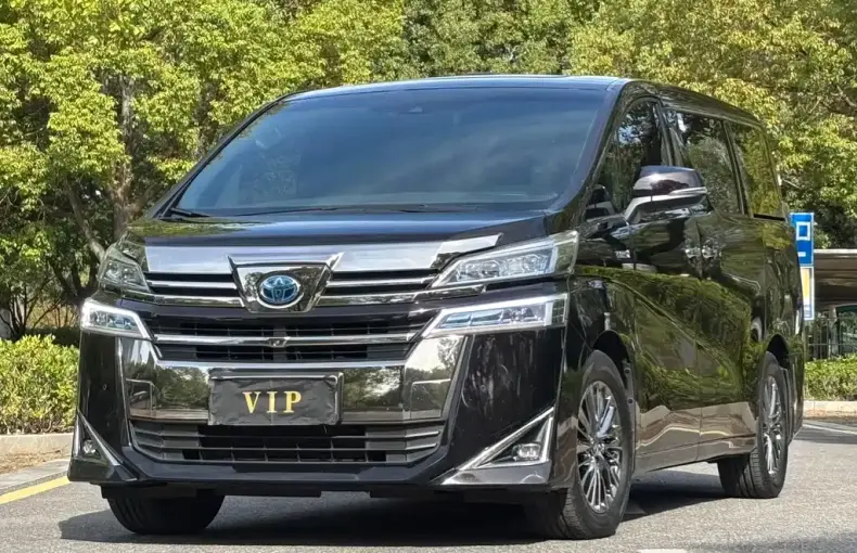 Toyota Vellfire 2019 из Китая
