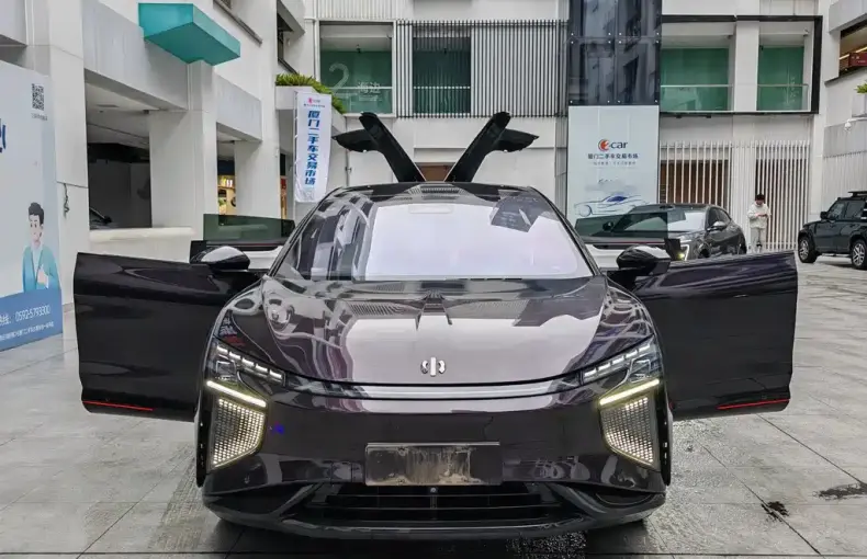 HiPhi HiPhi X 2021 из Китая