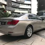 BMW 7 Series 2012 326 л.с. 326 л.с. 326 л.с. из Китая