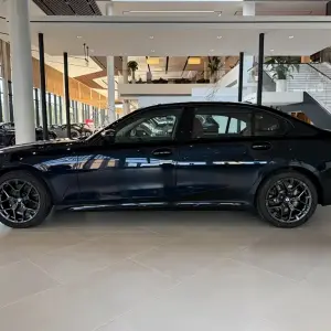 BMW 3 Series 2024 из Китая