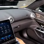 Mercedes-Benz SL-Class AMG 2024 из Китая