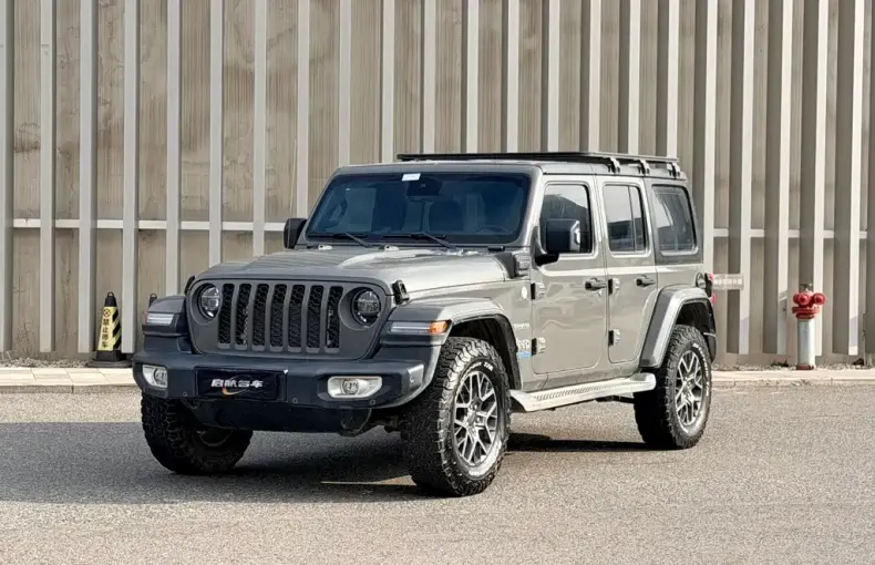 Jeep Wrangler PHEV 2021 из Китая