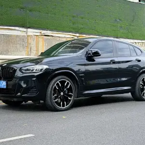 BMW X4 M40i 2023 из Китая