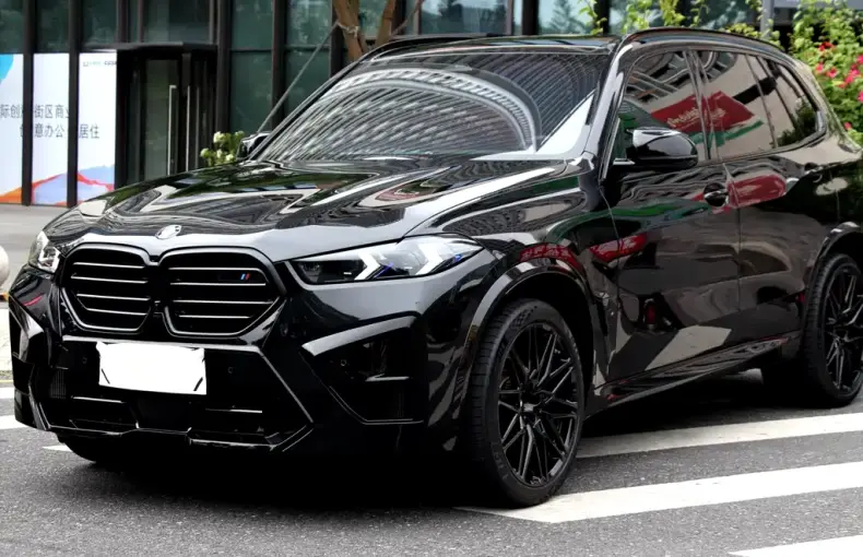 BMW X5 M 2025 из Китая