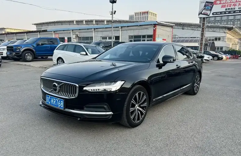 Volvo S90 2021 из Китая