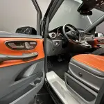 金冠汽车 金冠V级 2023 из Китая