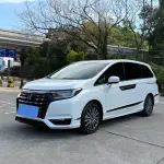 Honda Elysion 2022 из Китая