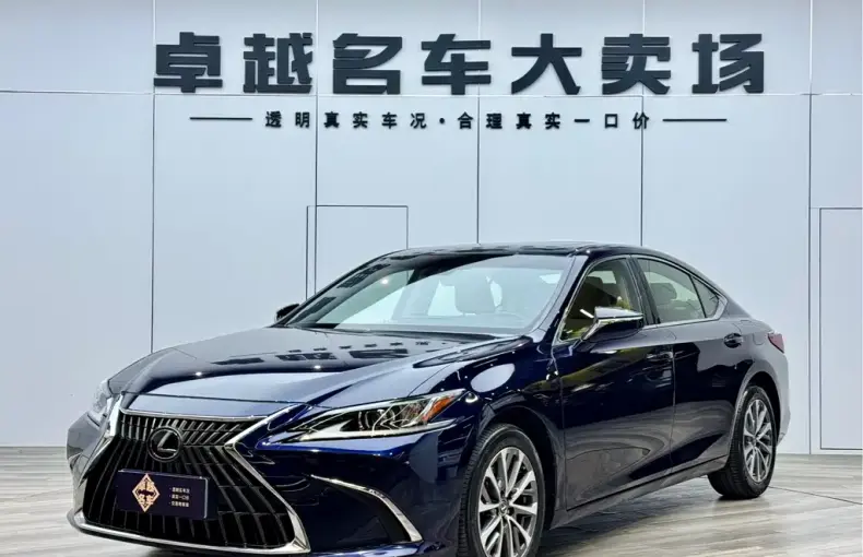 Lexus ES 2022 из Китая