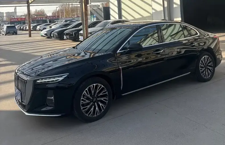 Hongqi Hongqi H5 2025 из Китая