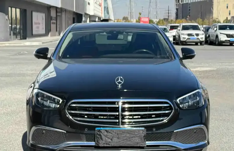 Mercedes-Benz E-Class 2022 из Китая