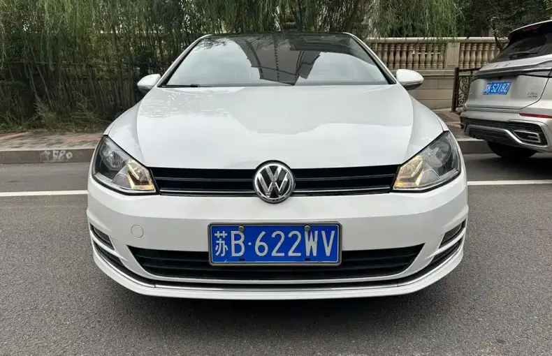 Volkswagen Golf 2015 из Китая