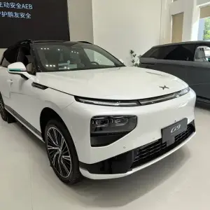 XPeng G9 из Китая