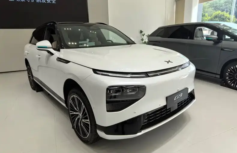 XPeng G9 из Китая
