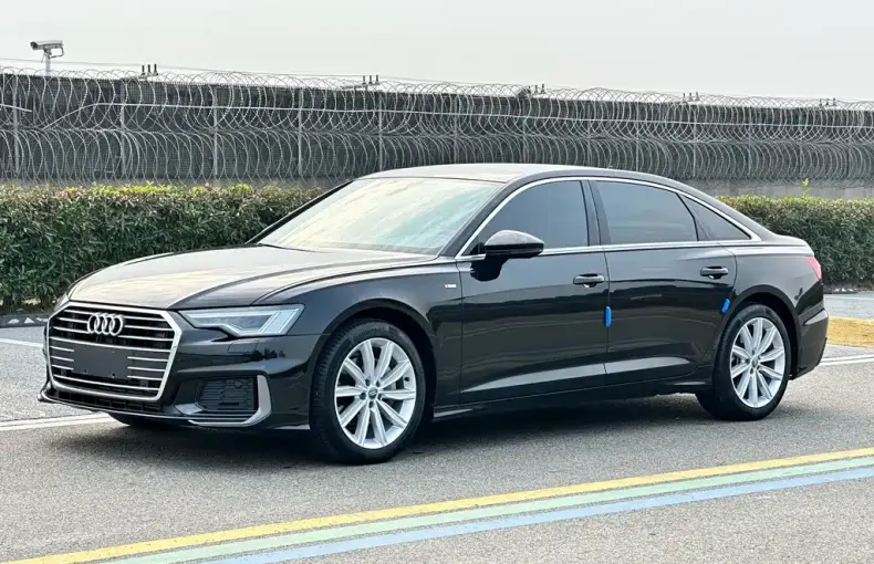 Audi A6L 2022 из Китая