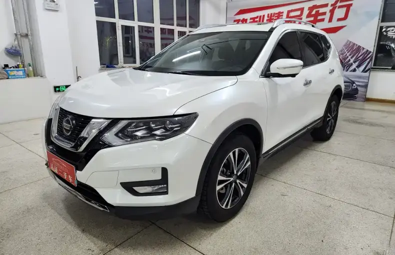 Nissan X-Trail 2021 из Китая