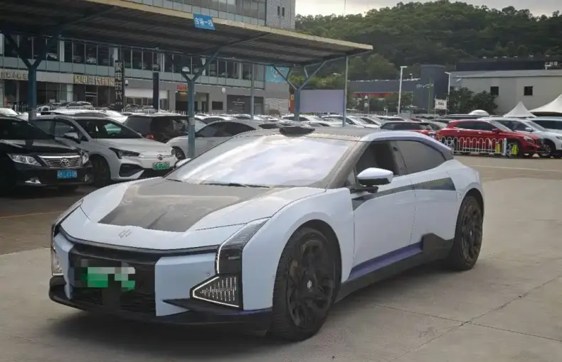 HiPhi HiPhi Z 2022 из Китая