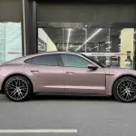 Porsche Taycan 2022 из Китая