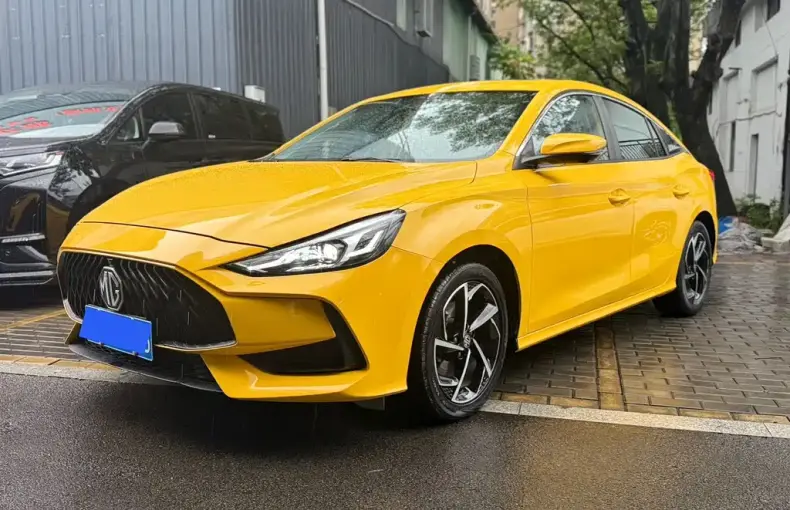MG MG5 2021 из Китая