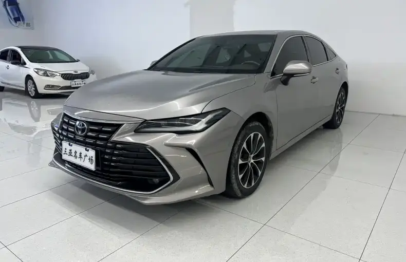 Toyota Avalon 2023 из Китая
