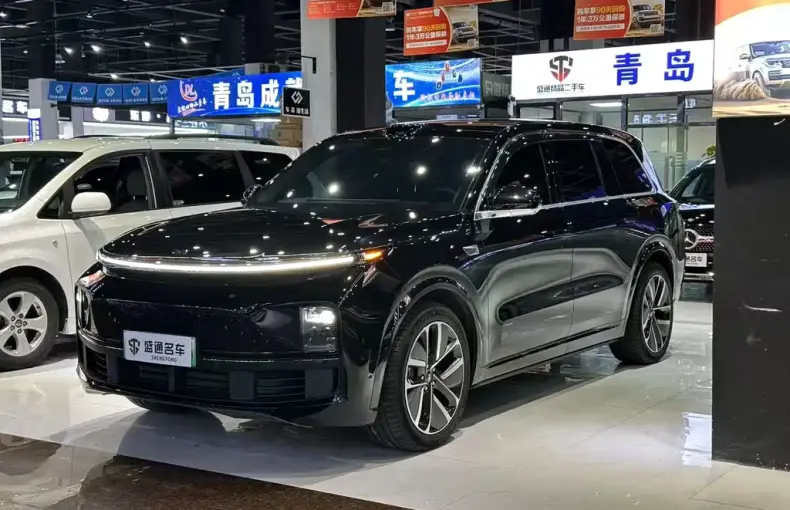 Li Auto Li L9 2024 из Китая