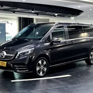 Mercedes-Benz V-Class 2020 211 л.с. — лот 56753953 из Китая