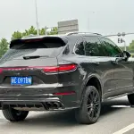 Porsche Cayenne 2013 из Китая