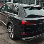 Audi Q7 2022 340 л.с. из Китая