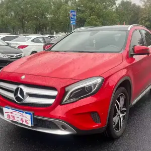 Mercedes-Benz GLA 2016 184 л.с. из Китая