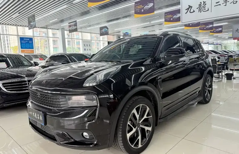 Lynk & Co 01 2019 из Китая