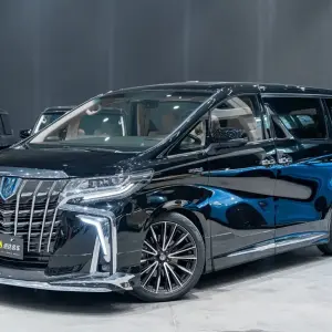 Toyota Alphard 2019 из Китая