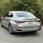 Lexus ES 2022 из Китая