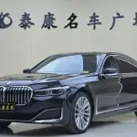 BMW 7 Series 2022 из Китая