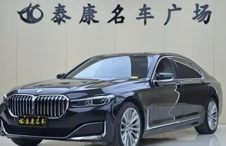 BMW 7 Series 2022 из Китая