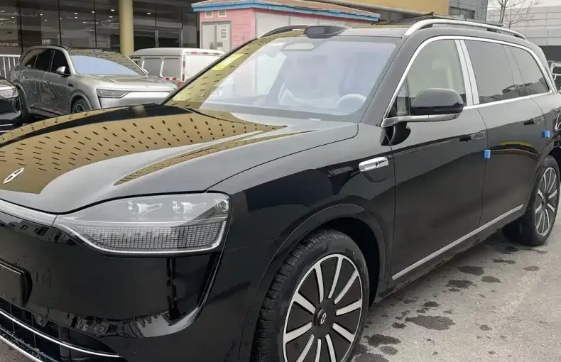AITO 问界 AITO M9 из Китая