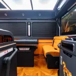 Hongqi 红旗金葵花国悦 из Китая