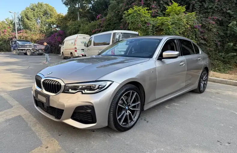 BMW 3 Series 2021 из Китая