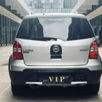 Nissan Livina 2010 из Китая