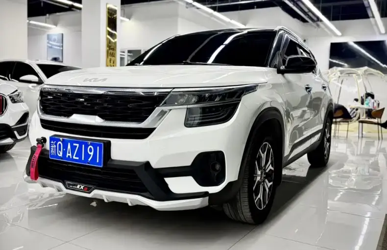 Kia KX3 2022 из Китая