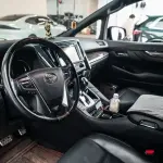 Toyota Alphard 2019 из Китая